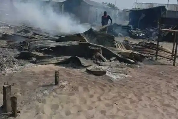 Lagos ignores court order, demolishes waterfronts